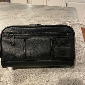 Men’s dickies, toiletry bag, black zippers, great for travel